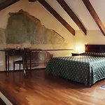 Palazzo Vescovile 4*