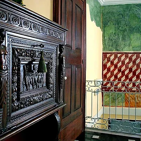 Palazzo Vescovile 4* Noli