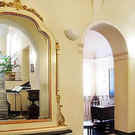Palazzo Vescovile 4*