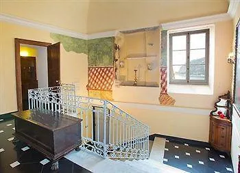 ホテル Palazzo Vescovile ノーリ