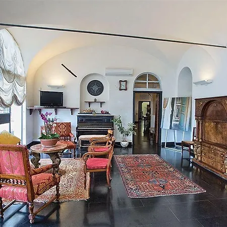Palazzo Vescovile Noli
