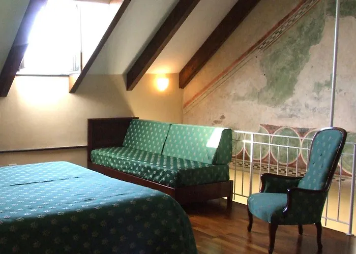 Palazzo Vescovile 4* Noli