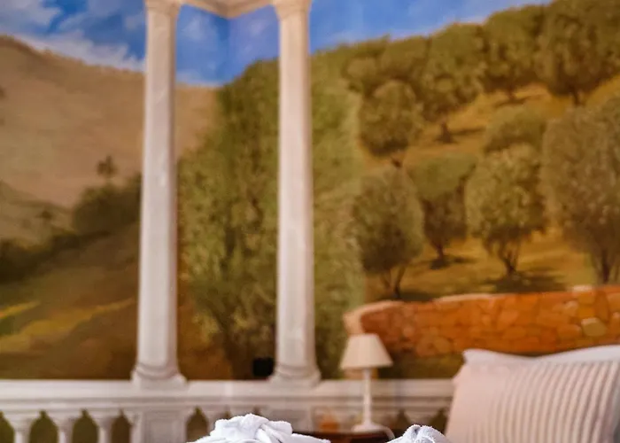 Palazzo Vescovile 4* Noli