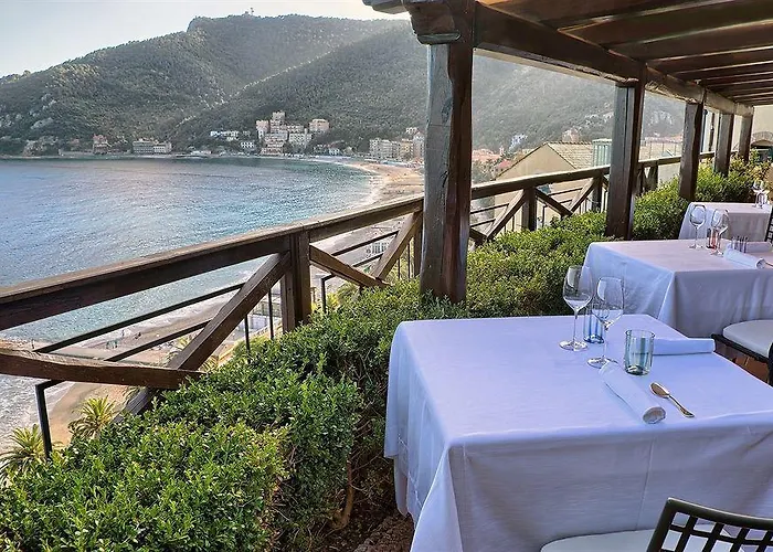 Ξενοδοχείο Palazzo Vescovile 4*