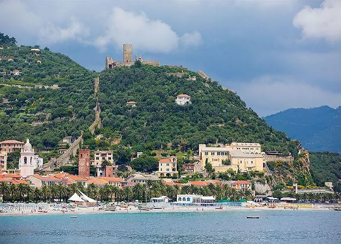 Palazzo Vescovile Noli