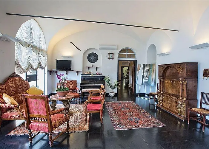 Palazzo Vescovile Noli