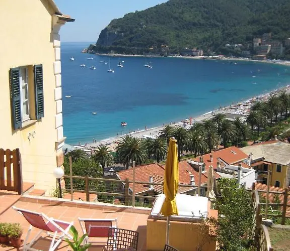 Palazzo Vescovile Noli